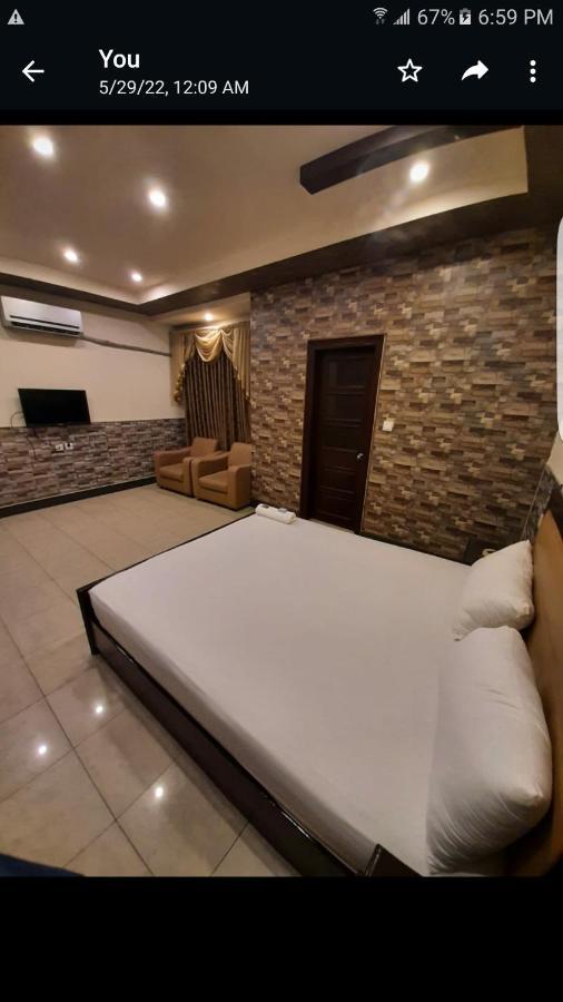 Hotel New Madina 费萨拉巴德 外观 照片